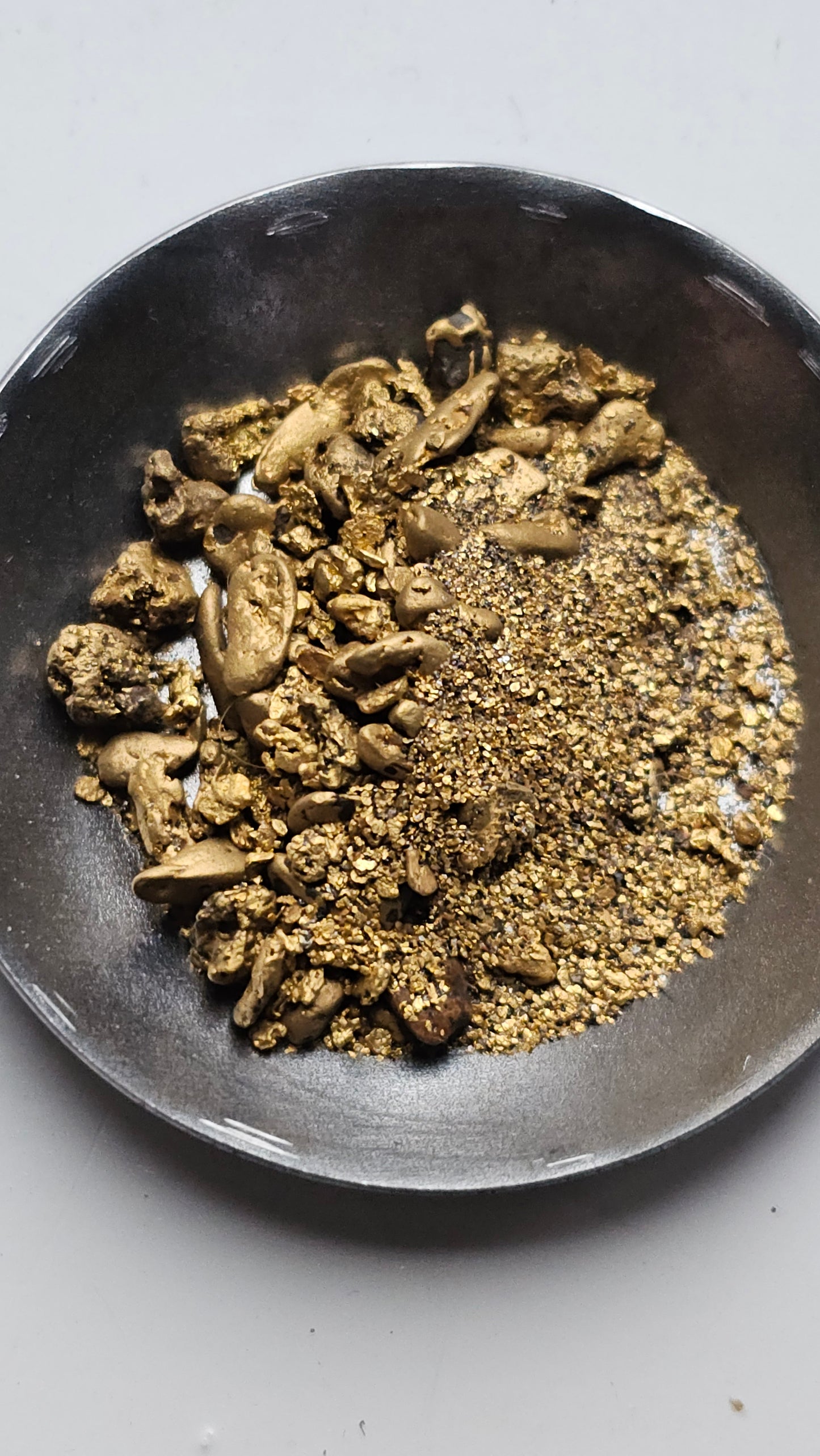 NUGGET RUSH (Gold Nugget Pay-Dirt) 1.5 Gram Garuntee