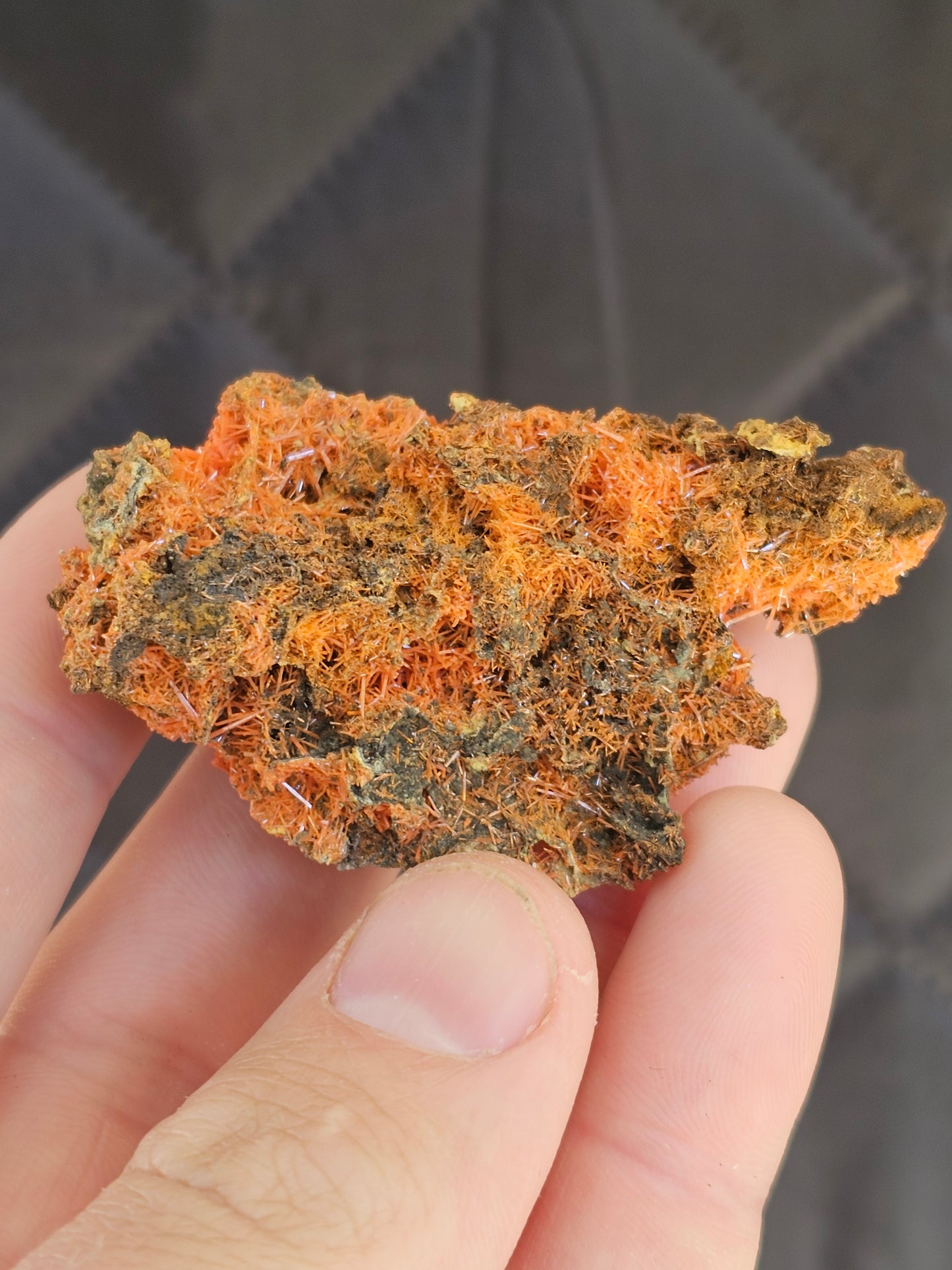 Crocoite with Gibbsite specimen - Adelaide mine in Tasmania