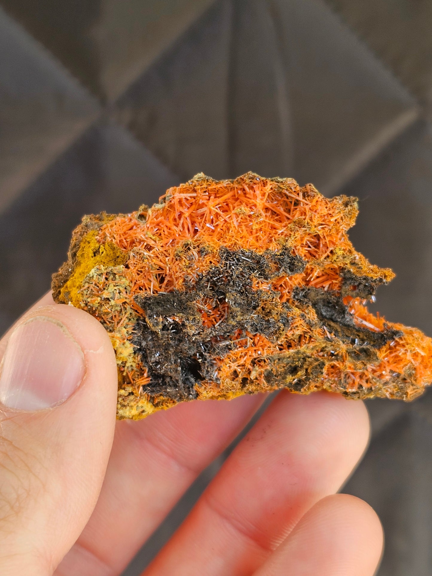 Crocoite with Gibbsite specimen - Adelaide mine in Tasmania