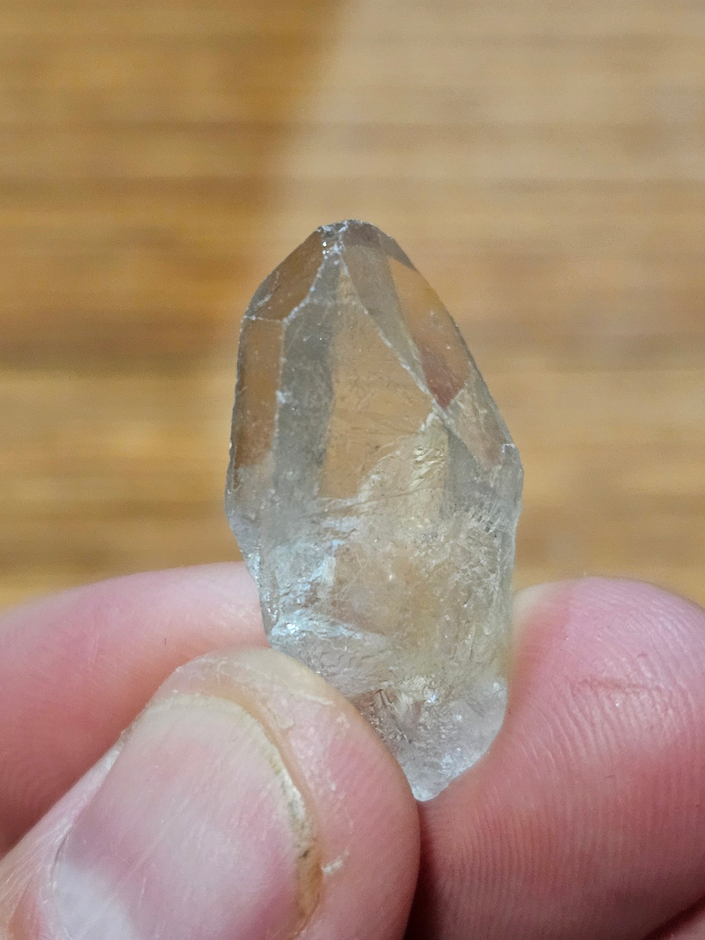 Quartz crystal Point No.1002