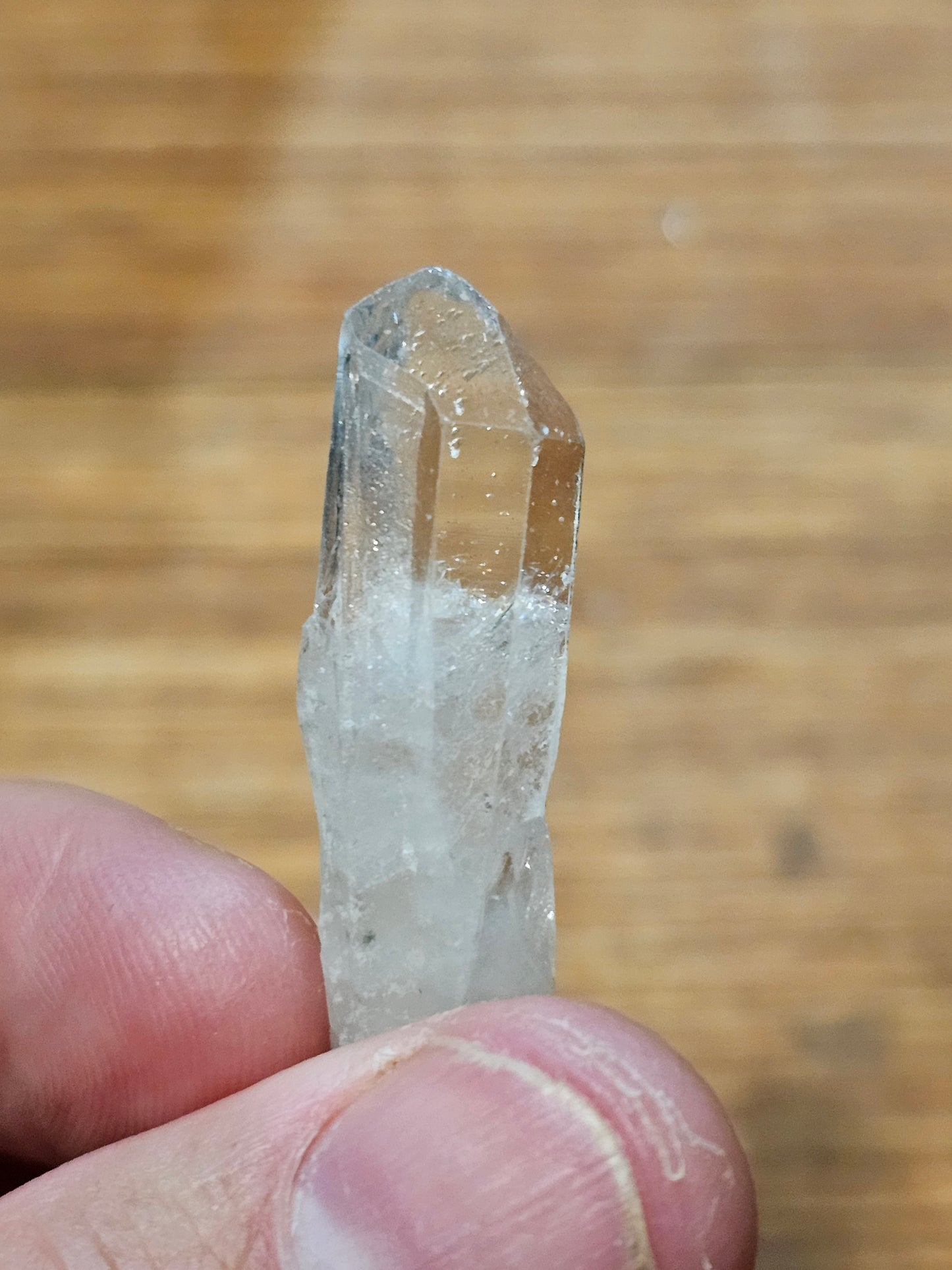 Clear Quartz Point No.1001