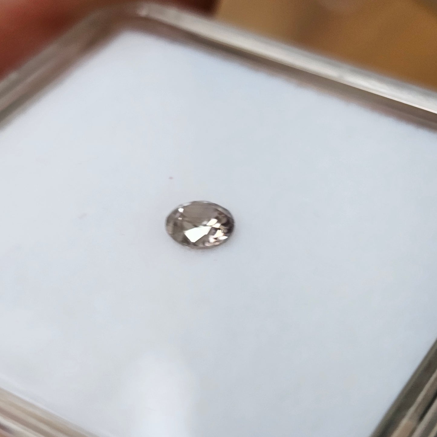 Hart's Range Zircon Round Brilliant