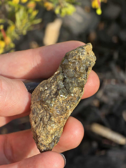 Green Ore Garnett raw.