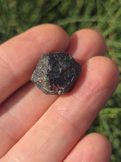 Broken Hill Raw Garnet
