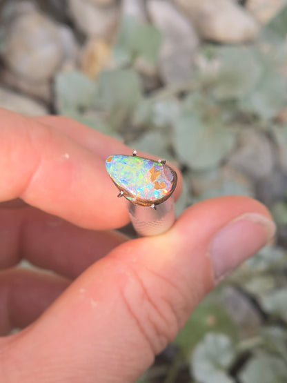 Boulder opal