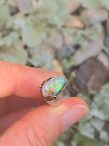 Boulder opal