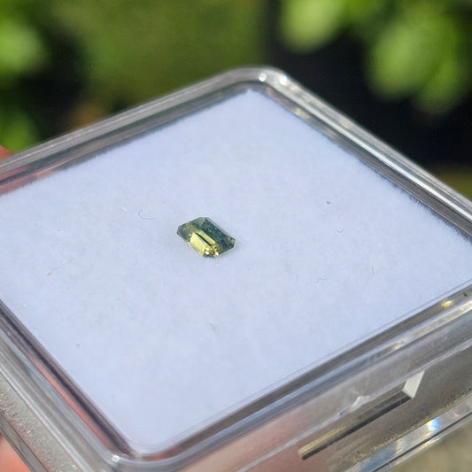 1.4ct Harts Range Zircon