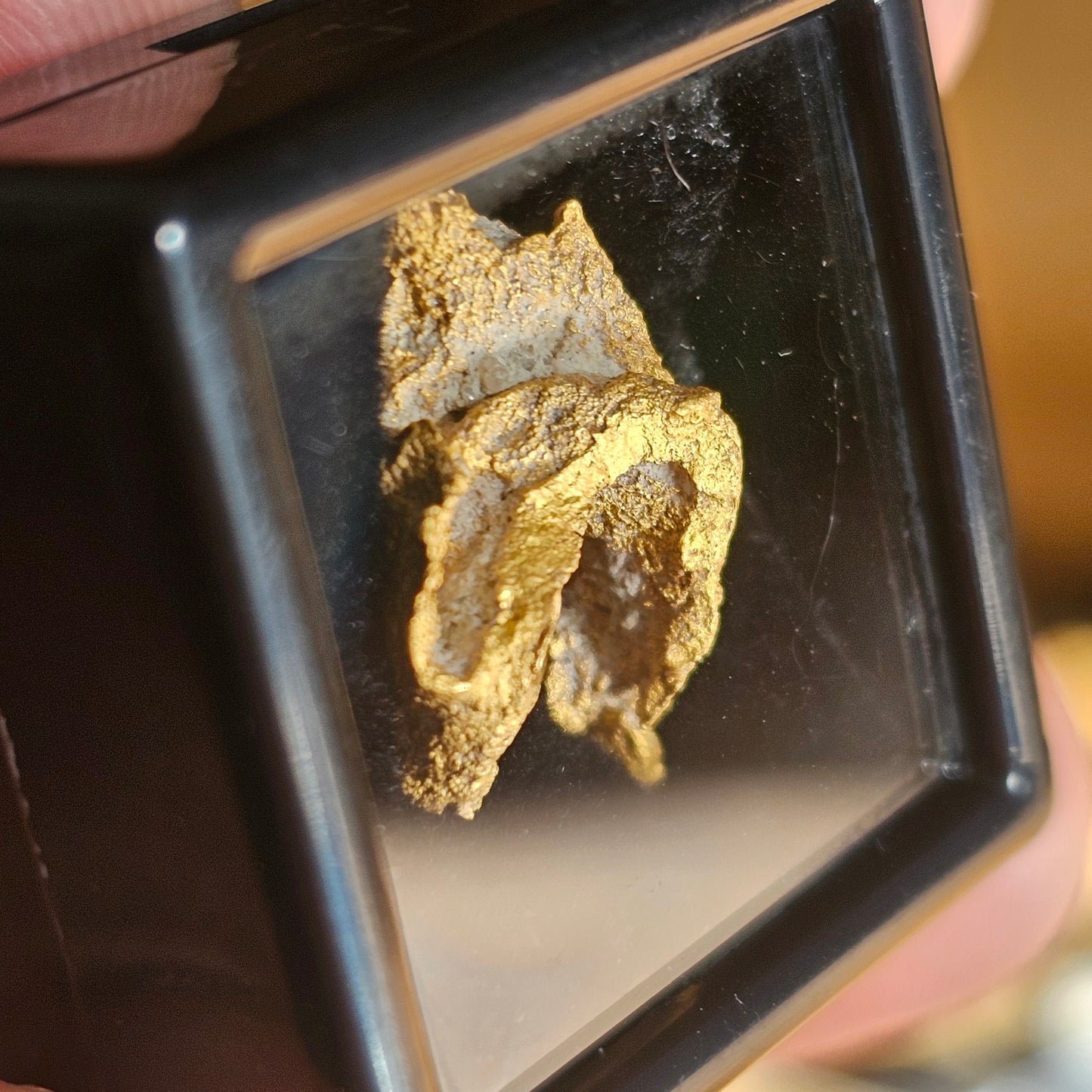 4.893g Leaf Gold Nugget
