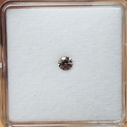 Hart's Range Zircon Round Brilliant