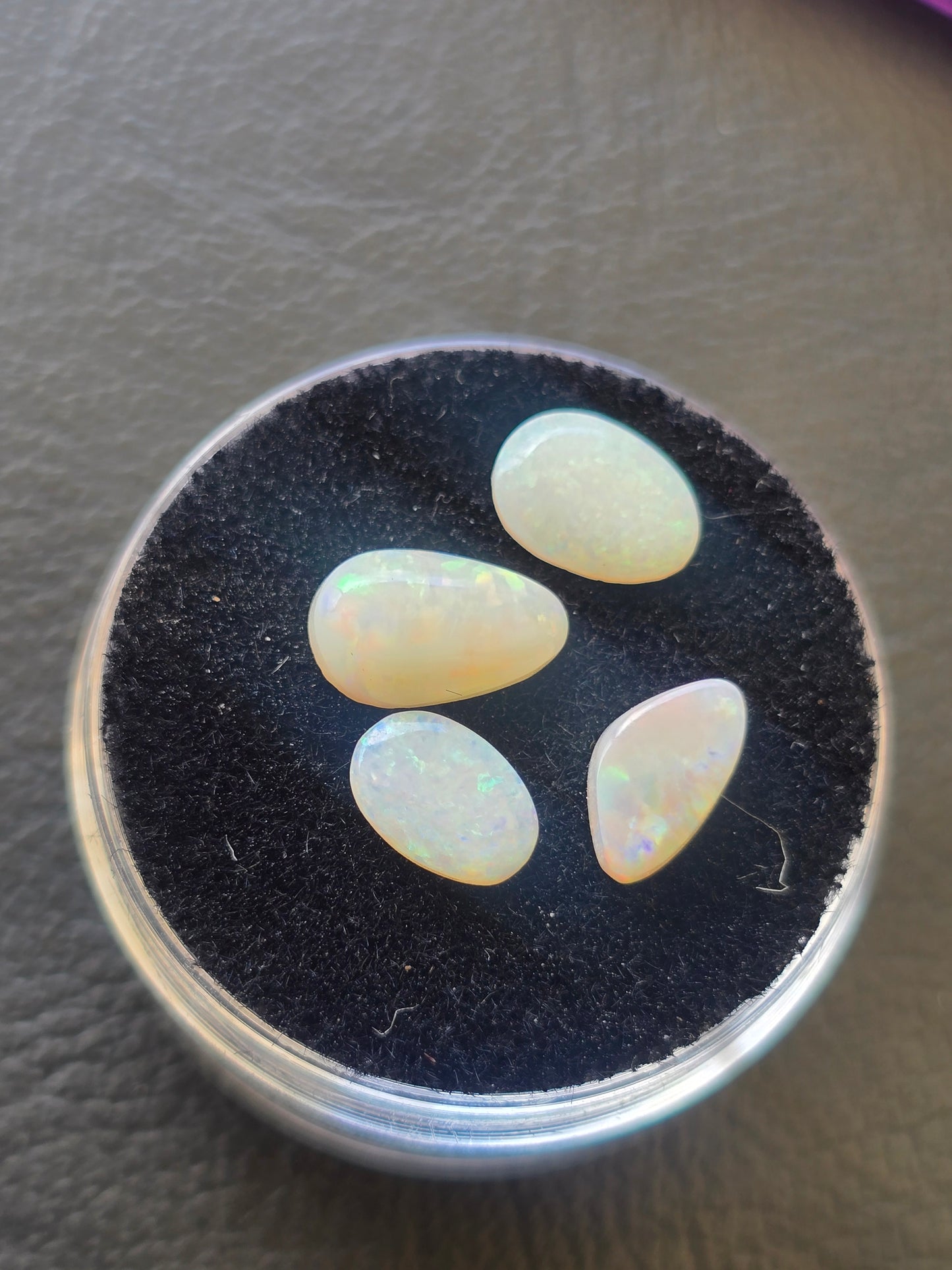 2.200 cooberpedy Opal